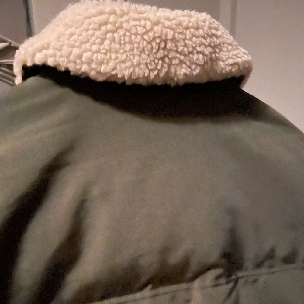 Levi’s puffer jacket